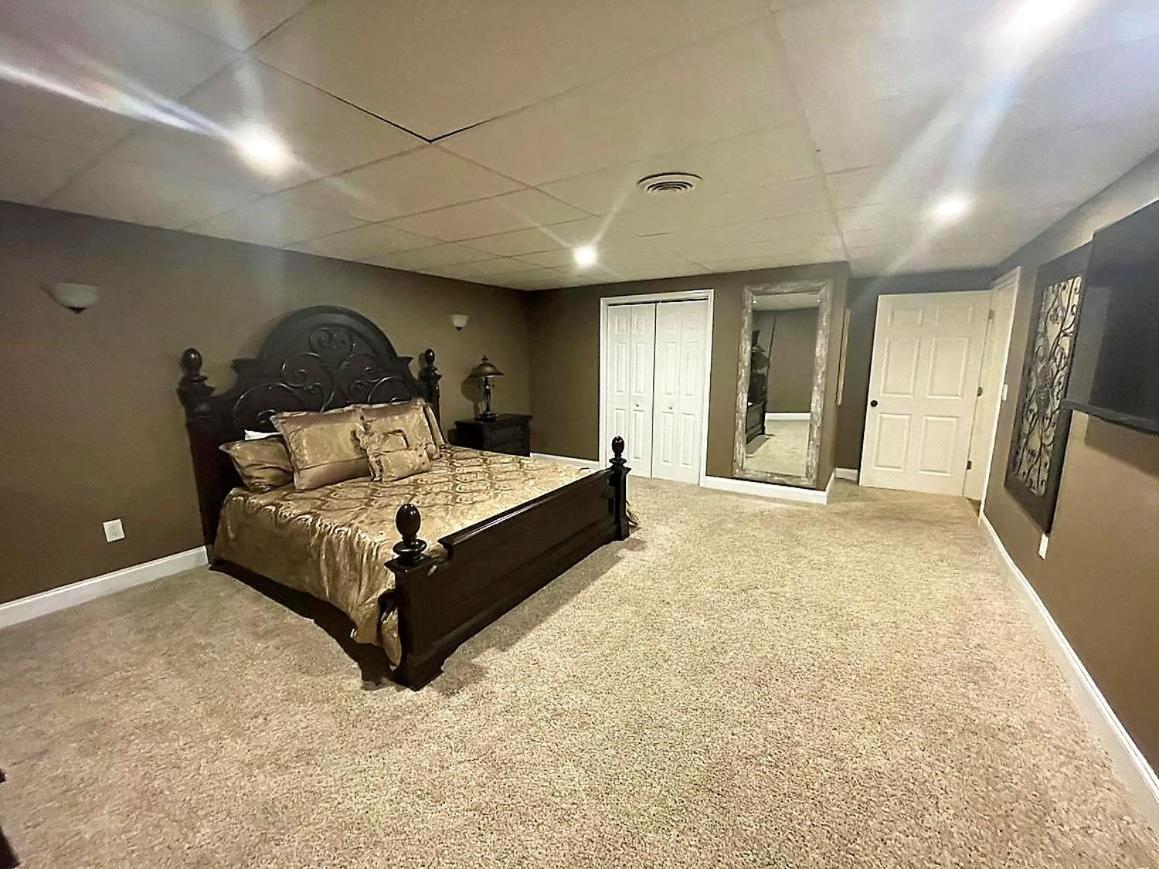 Smokie Mountain Lake House On Douglas Lake - 11 Bedrooms, 6 Bathrooms Sleeping 30 - Lakefront, Secluded, Private, Gated, Personal Boat Dock, Hot Tub , Theater Room, Games Room, Hot Tub, Indoor & Outdoor Kitchens Sevierville Exterior foto